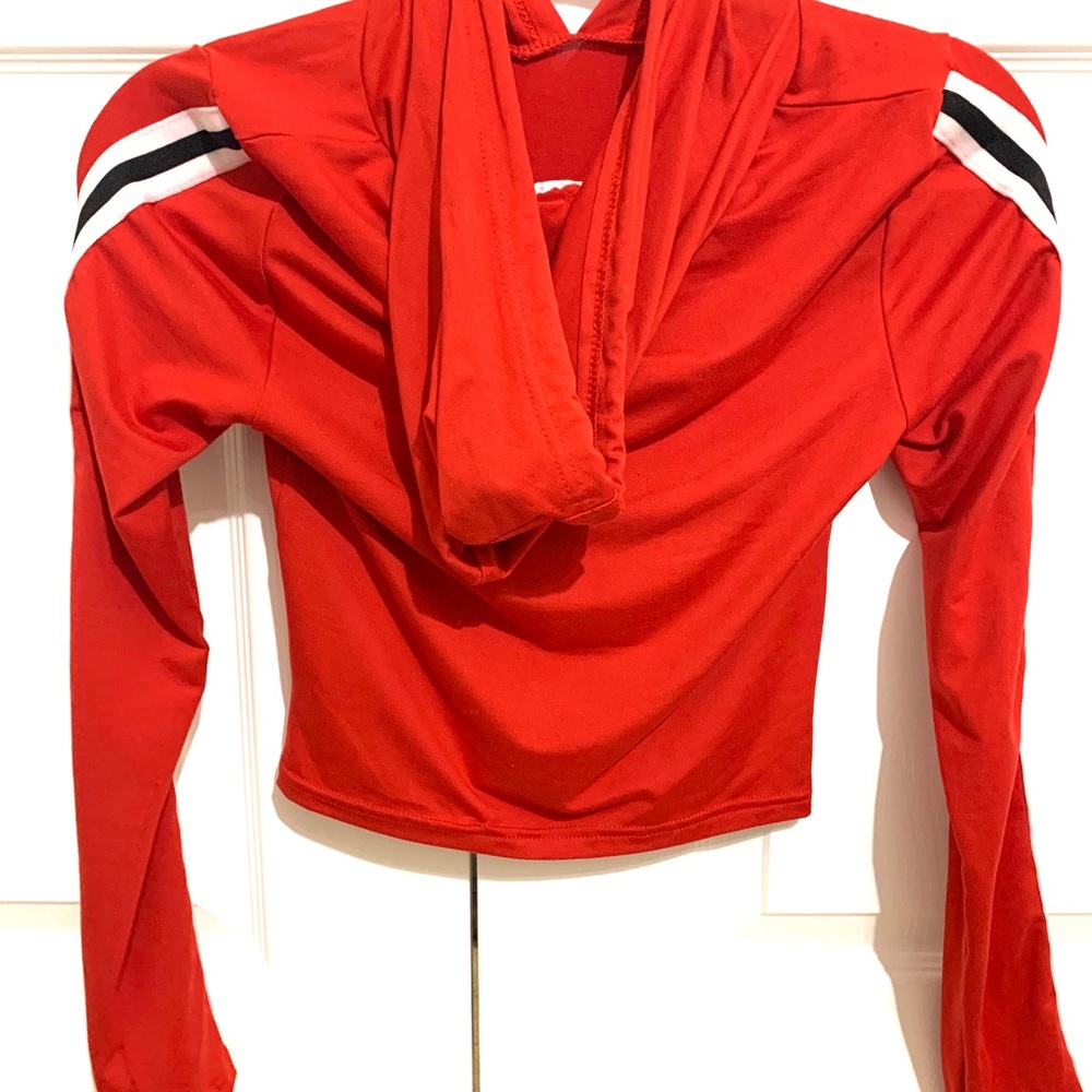 Red Lounge set - Picture 4 of 7